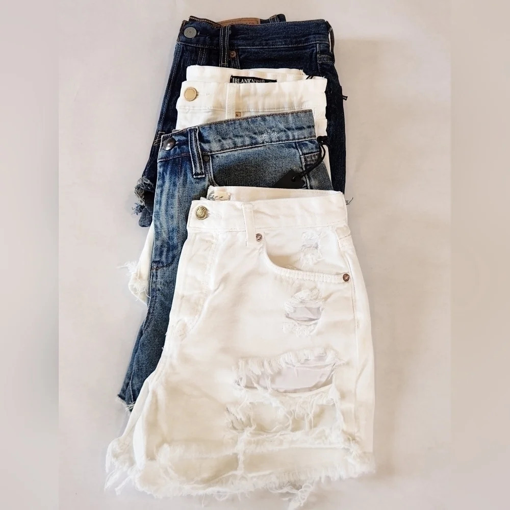 NWT || WE THE FREE || Sophia denim, cut offs, white, distressed, shorts, size 4